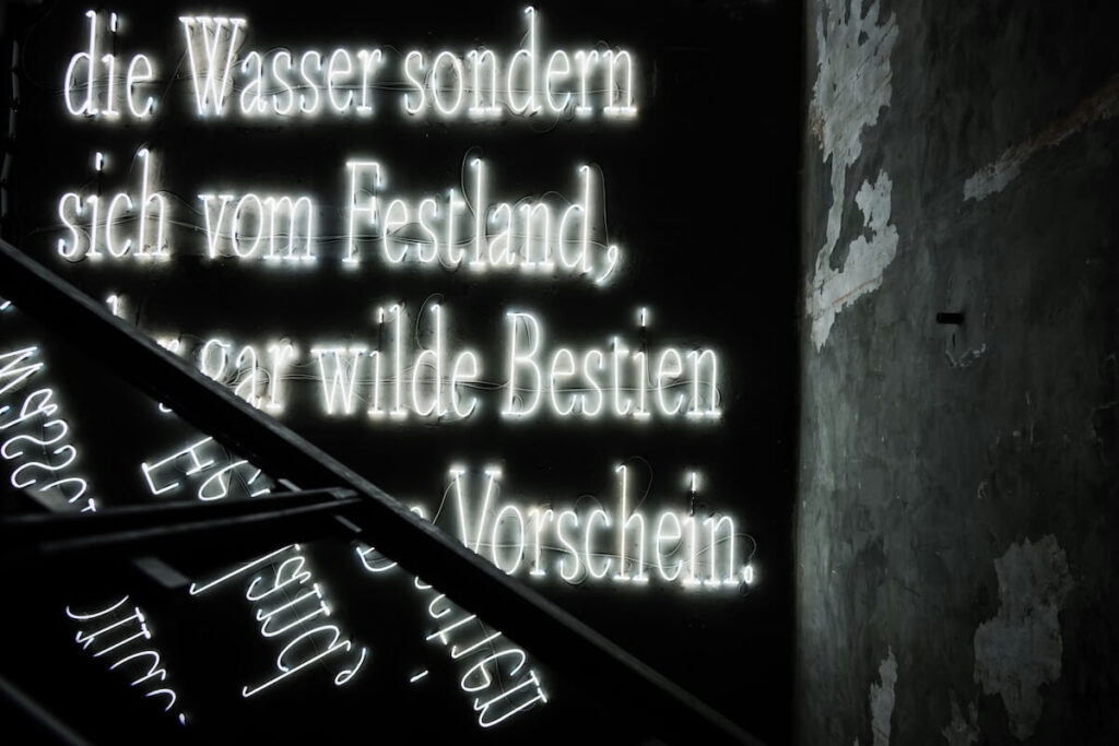 neon sign in Zentrum für Internationale Lichtkunst (ZfIL), Germany