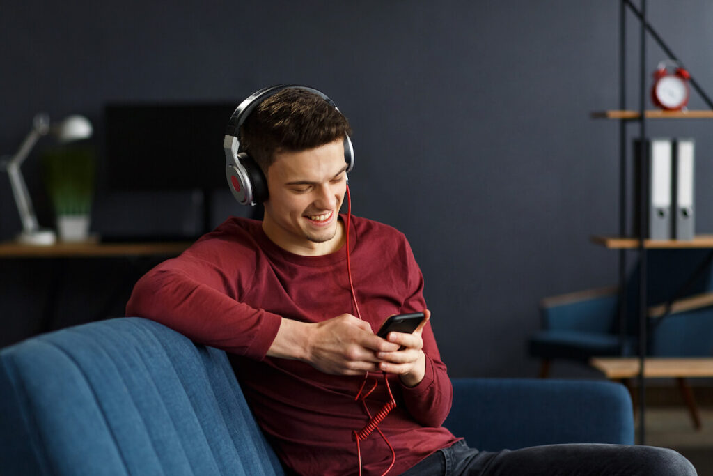 Man listen to podcast