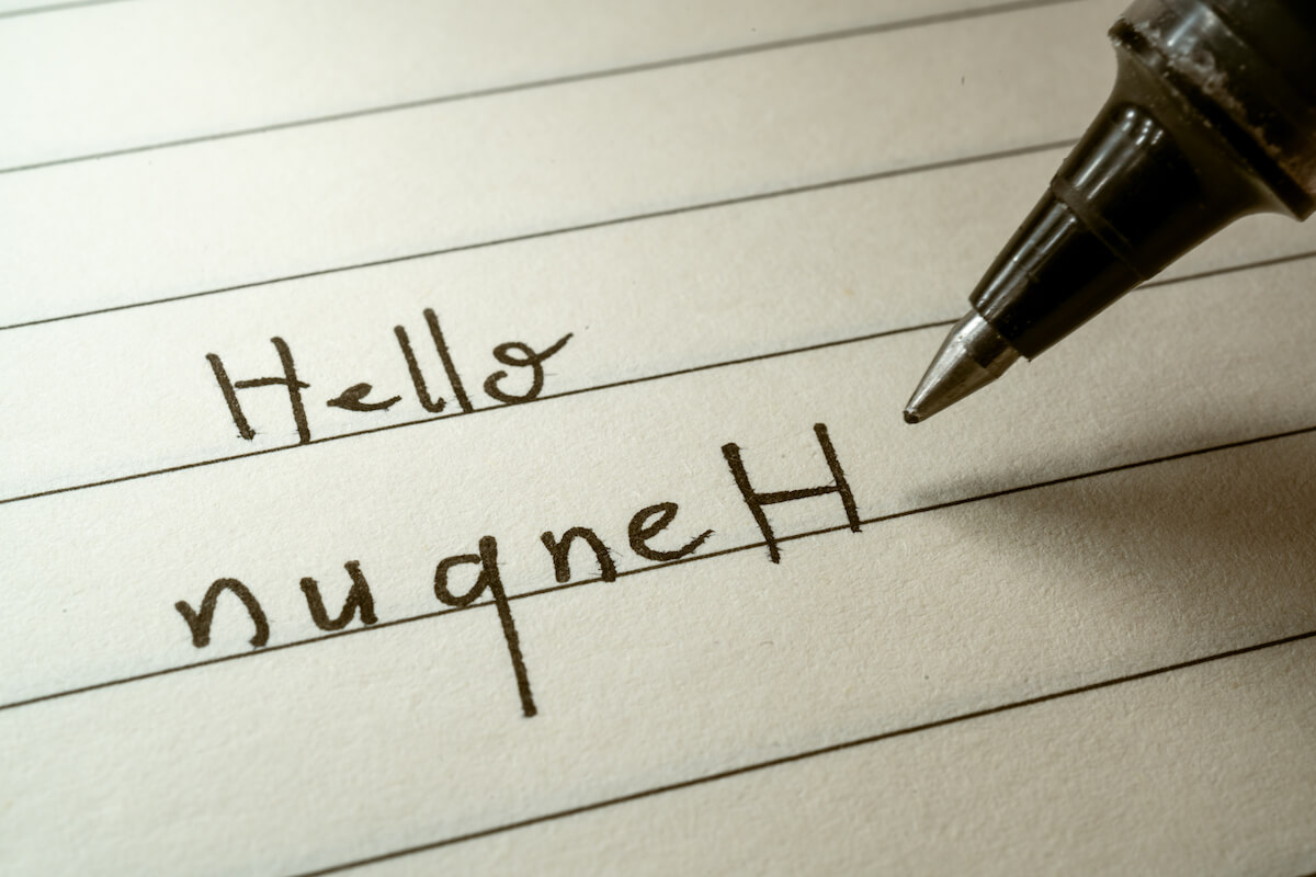 writing nuqneH or "hello" in Klingon