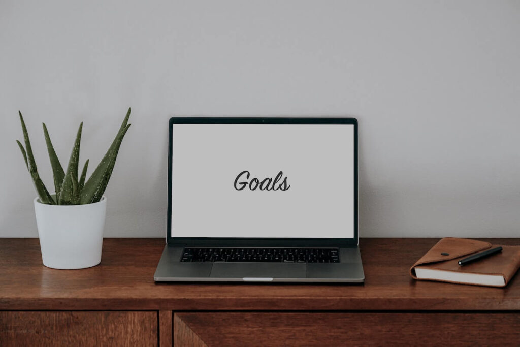 laptop screen showing the word ‘goals’
