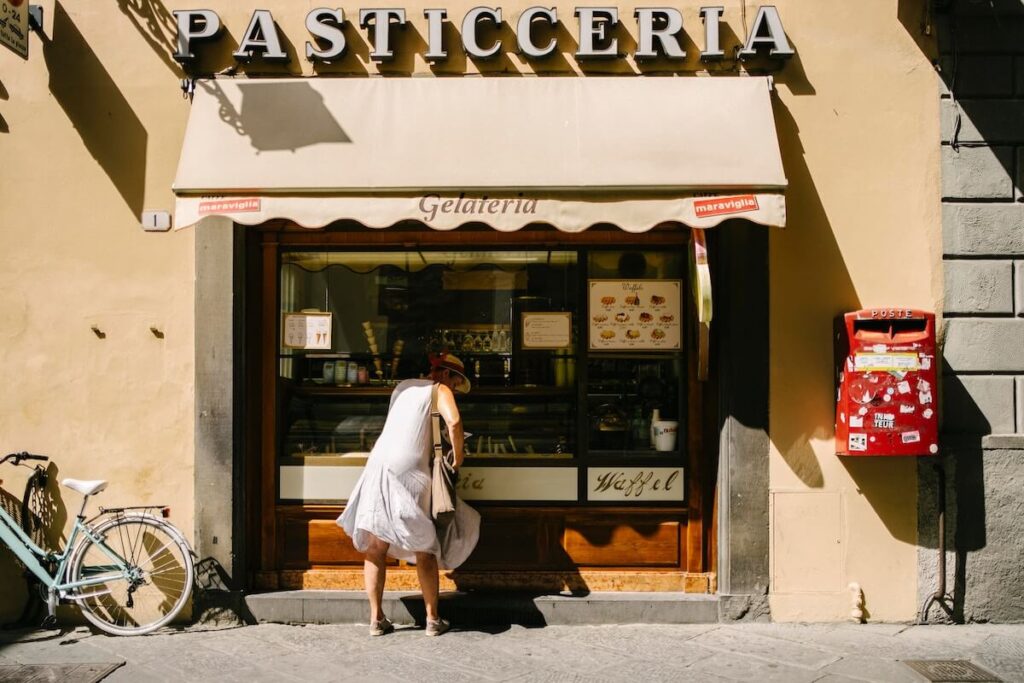 outside pasticceria in lucca