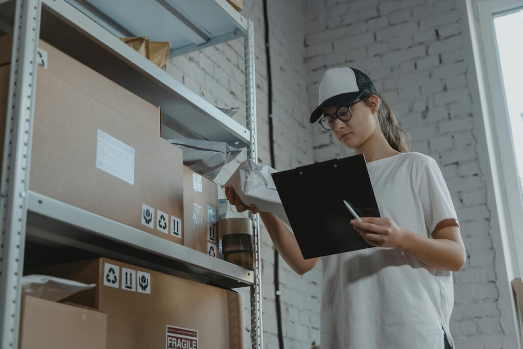 female part timer working